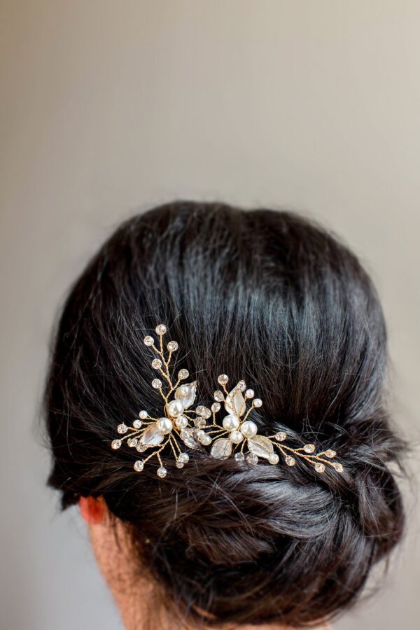 Gold Crystal and Pearl Leaf Bridal Hairpin for the Boho Bride - Image 5