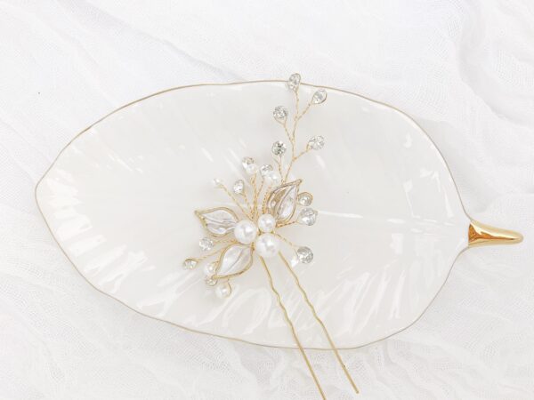 Gold Crystal and Pearl Leaf Bridal Hairpin for the Boho Bride - Image 3