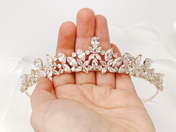 Crystal Tiara Crown, Crystal Wedding Tiara for Bride, Gift For Bride to Be